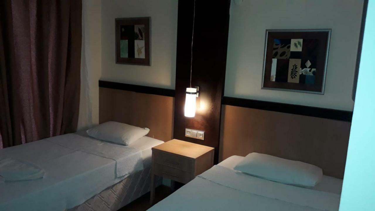 Hotel Santur Kusadası Esterno foto